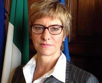 Italy's Pinotti meets Turkey's Canikli amid military blockade dispute Italy's Pinotti meets Turkey's Canikli amid military blockade dispute