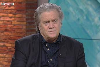 L'ex stratega di Trump: Savona ha idee chiare L'ex stratega di Trump: Savona ha idee chiare