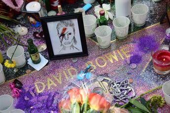 Addio a David Bowie, il Duca che rese glam il rock /Foto Addio a David Bowie, il Duca che rese glam il rock /Foto