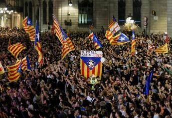 La Spagna si spacca La Spagna si spacca