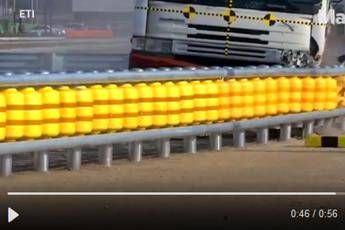 Testati guardrail oscillanti. Obiettivo? Ridurre impatto incidenti Testati guardrail oscillanti. Obiettivo? Ridurre impatto incidenti