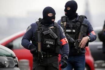 Belgio, due nuovi arresti per gli attacchi di Parigi Belgio, due nuovi arresti per gli attacchi di Parigi
