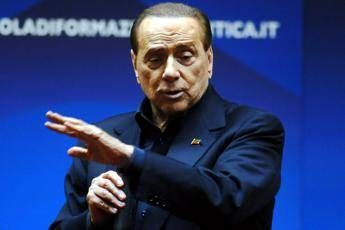 Il ritorno di Berlusconi, a Roma tra impegni politici e caso Ruby Il ritorno di Berlusconi, a Roma tra impegni politici e caso Ruby
