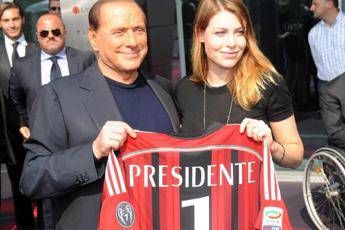 Milan ai cinesi, finisce l'era Berlusconi: 31 anni di successi Milan ai cinesi, finisce l'era Berlusconi: 31 anni di successi