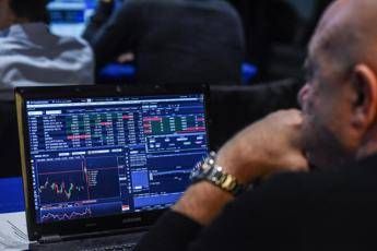 Borse europee aprono positive, Piazza Affari tenta sprint poi torna negativa