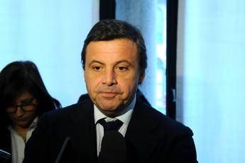 Calenda slams Amazon's rumoured plan to tag workers Calenda slams Amazon's rumoured plan to tag workers