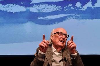 Camilleri: Brutto consenso per tesi estremiste di Salvini Camilleri: Brutto consenso per tesi estremiste di Salvini