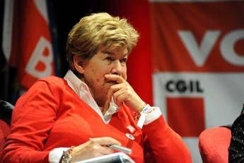 Camusso vs Poletti: Sul lavoro un disastro. Lui: Ingiusto Camusso vs Poletti: Sul lavoro un disastro. Lui: Ingiusto