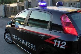 Anziano giù da scogliera, fermati due minorenni per omicidio e tentata rapina Anziano giù da scogliera, fermati due minorenni per omicidio e tentata rapina
