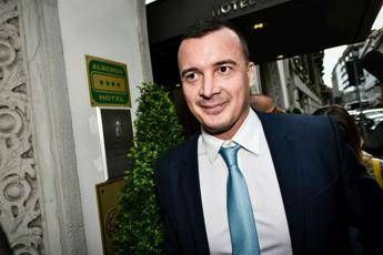 La megavendetta di Rocco Casalino Dimettiti, ira Pd La megavendetta di Rocco Casalino Dimettiti, ira Pd
