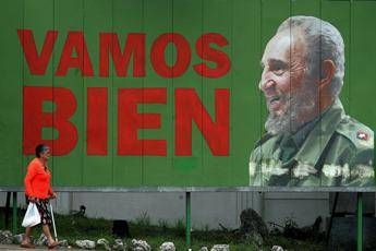 Cuba si prepara ai 90 anni di Fidel, anche una mail per inviargli gli auguri Cuba si prepara ai 90 anni di Fidel, anche una mail per inviargli gli auguri