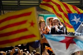 Elezioni in Catalogna, vittoria a metà per il fronte secessionista Elezioni in Catalogna, vittoria a metà per il fronte secessionista