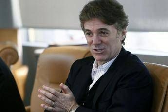 Tim, Cda approva accordo: 25 milioni a Cattaneo Tim, Cda approva accordo: 25 milioni a Cattaneo