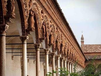 Abbazie e monasteri, l'estate alternativa Abbazie e monasteri, l'estate alternativa
