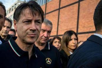 Genova, Conte visita feriti e parenti delle vittime Genova, Conte visita feriti e parenti delle vittime