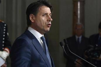 Tempi incerti per il governo, resta nodo Savona Conte un'ora da Mattarella Tempi incerti per il governo, resta nodo Savona Conte un'ora da Mattarella