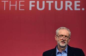 Gb, Corbyn rieletto leader del Labour con il 61,8% dei voti Gb, Corbyn rieletto leader del Labour con il 61,8% dei voti