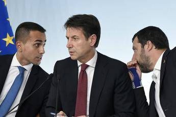 Aquarius compatta il governo Aquarius compatta il governo