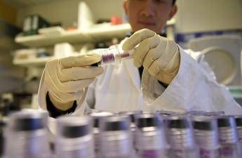 Doping di Stato, accuse alla Russia: oltre 1000 atleti coinvolti Doping di Stato, accuse alla Russia: oltre 1000 atleti coinvolti