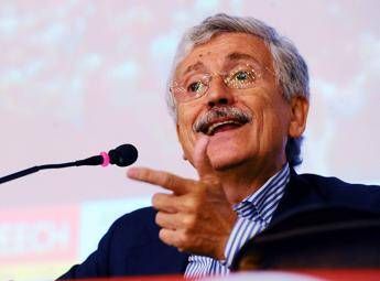 D'Alema: Berlusconi geniale, Renzi imitatore mediocre D'Alema: Berlusconi geniale, Renzi imitatore mediocre