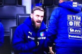 De Rossi, lite in panchina: Ma che entro io? De Rossi, lite in panchina: Ma che entro io?