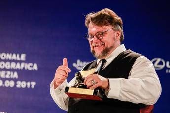 Guillermo del Toro presidente della giuria di Venezia Guillermo del Toro presidente della giuria di Venezia