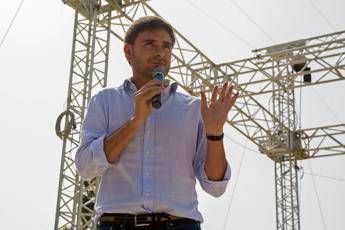 Roma 2024, Di Battista: Malagò coatto. Presidente Coni: La mia vita dice altro Roma 2024, Di Battista: Malagò coatto. Presidente Coni: La mia vita dice altro
