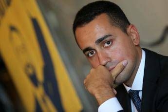 Di Maio: Reddito cittadinanza solo a italiani Di Maio: Reddito cittadinanza solo a italiani