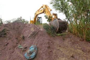Distraevano fondi Regione Lazio per risanamento discariche, sette arresti Distraevano fondi Regione Lazio per risanamento discariche, sette arresti