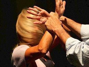 Con 'Uragano' in scena la violenza domestica Con 'Uragano' in scena la violenza domestica