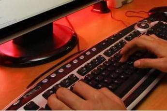 Estorsione online a sfondo sessuale, cosa fare per prevenirla Estorsione online a sfondo sessuale, cosa fare per prevenirla