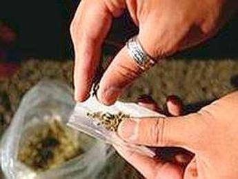 Da strada a Rete, da traffico droga su deep web 1 mld giro affari Da strada a Rete, da traffico droga su deep web 1 mld giro affari