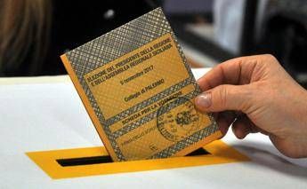 Elezioni, 7 impresentabili tra Sicilia e Ostia Elezioni, 7 impresentabili tra Sicilia e Ostia