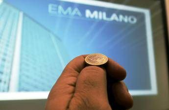 'Testa o croce': è polemica sul sorteggio Ema 'Testa o croce': è polemica sul sorteggio Ema