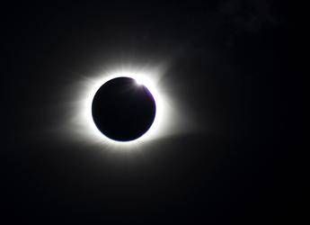 L'eclissi come non l'avete mai vista L'eclissi come non l'avete mai vista