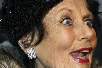 Morta Eunice Gayson, la prima 'Bond Girl' Morta Eunice Gayson, la prima 'Bond Girl'