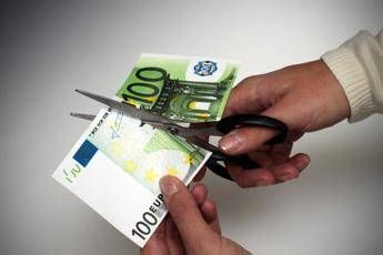 Cgia: La Pa spreca 16 miliardi l'anno