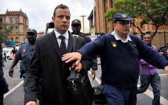 Pistorius ai domiciliari dal 20 ottobre Pistorius ai domiciliari dal 20 ottobre