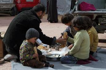 Siria, il ministro degli Esteri egiziano: Unificare l'opposizione per giungere a soluzione politica Siria, il ministro degli Esteri egiziano: Unificare l'opposizione per giungere a soluzione politica