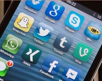 La psiche racchiusa in un tweet. Così la 'scienza 2.0' studia personalità e salute sul web La psiche racchiusa in un tweet. Così la 'scienza 2.0' studia personalità e salute sul web