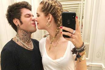 'E ora puoi taggare la sposa', ironia social su Ferragnez 'E ora puoi taggare la sposa', ironia social su Ferragnez