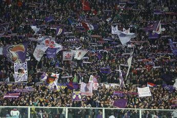 Fiorentina vola, vincono Torino e Genoa Fiorentina vola, vincono Torino e Genoa