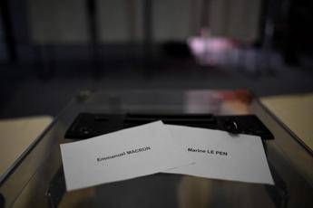 Francia al voto, appello Is: uccidete i candidati Francia al voto, appello Is: uccidete i candidati