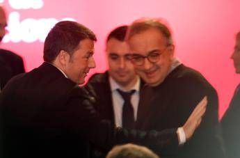 Ferrari debutta a Piazza Affari, Marchionne: Continueremo a crescere. Renzi: L'Italia c'è /Foto Ferrari debutta a Piazza Affari, Marchionne: Continueremo a crescere. Renzi: L'Italia c'è /Foto