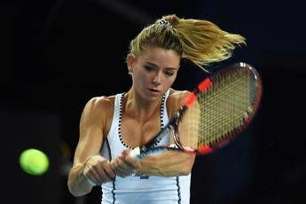 Sfuma il sogno di Camila Giorgi Sfuma il sogno di Camila Giorgi