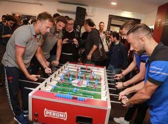 Genoa-Samp, derby del fair play a calcio balilla per partnership con Peroni Genoa-Samp, derby del fair play a calcio balilla per partnership con Peroni