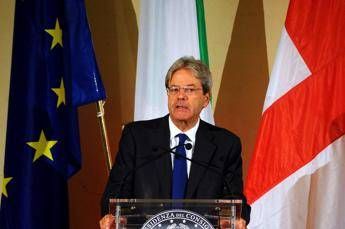 Gentiloni: Il Paese accelera grazie a imprese, lavoratori e famiglie Gentiloni: Il Paese accelera grazie a imprese, lavoratori e famiglie