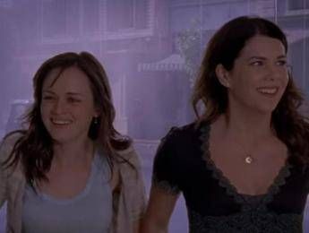 Una mamma per amica, il regalo di Netflix: 7 stagioni in 2 minuti /Video Una mamma per amica, il regalo di Netflix: 7 stagioni in 2 minuti /Video