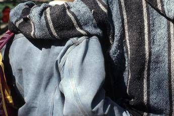 Calci e pugni, coppia gay aggredita dal branco a Trastevere Calci e pugni, coppia gay aggredita dal branco a Trastevere