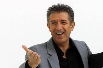 Ultima puntata a 'Striscia' per Ezio Greggio Ultima puntata a 'Striscia' per Ezio Greggio